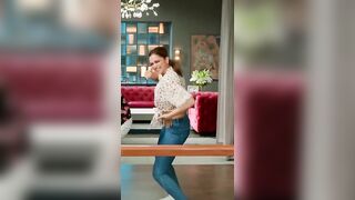 Deepika Padukone: Deepika Padukone masti dance #3