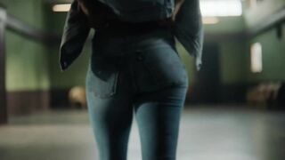 Deepika Padukone: SLOW MOTION: Deepika Padukone’s ass in tight jeans! #3