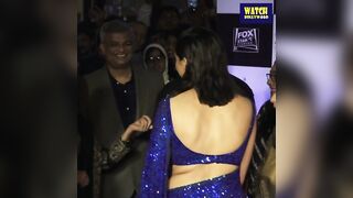 Backless Deepika Padukone ????????????