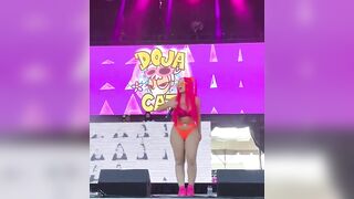 Doja Cat: This outfit♥️♥️♥️♥️ #2