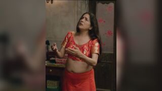 Bollywood Milfs: Neena Gupta's navel #2