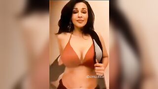 Bollywood Milfs: Aunty seducing on video call #3