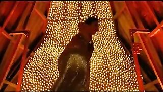 Bollywood Milfs: Sexy Queen of my dick kareena kapoor #2