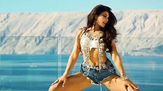 Bollywood Milfs: Jacqueline Fernandez Have Such Sexy Legs That Can Turn Any Man On #3