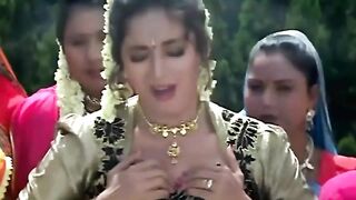 Bollywood Milfs: Madhuri Pleasuring herself #4