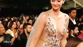 Sexy Cleavage of Sonam Kapoor