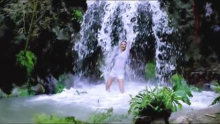 Bollywood Milfs: Sushmita Sen rain dance ♥️♥️♥️♥️ #2