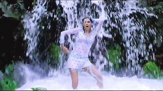 Bollywood Milfs: Sushmita Sen rain dance ♥️♥️♥️♥️ #4