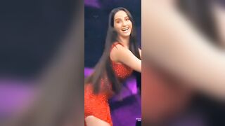 Bollywood Milfs: kya zabardast matka rahi hai Nora Fatehi ♥️♥️ #3