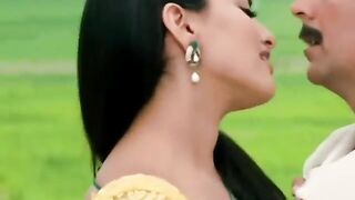 Those expressions by Sonakshi ????