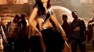 Bollywood Milfs: Kajal's sexy mooves #2