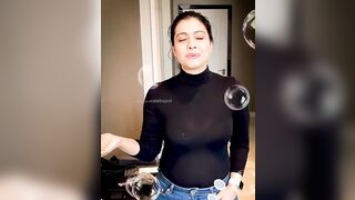 Bollywood Milfs: Kajol Transparent Top ♥️♥️ Bra Visible #4