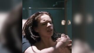 Fck this was soooo hottt...Kalki koechlin got fcked against the glass with her bare t!ts touching it