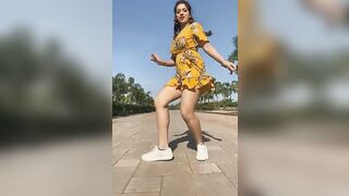 Bollywood Milfs: Television actress Deepika Singh's thicc thighs #4