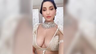 Bollywood Milfs: What can be her breast size? Guess correctly and win to smell the boob #3