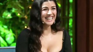 nimrat kaur ???? ignored yami for her