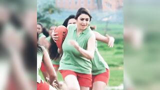 Hansika motwani is a hell of a milk tanker ????????