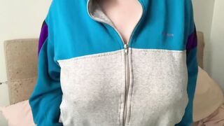 Size is a Surprise: My retro hoodie is bigger than I remembered #2