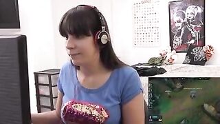 Bored and Ignored: The most realistic "girl gets fucked while gaming" I've seen so far. #1