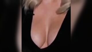 Brie Larson's Breasts: 15 Min Video ♥️♥️ #3