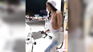 Camsoda: I'd let her pump my gas #4