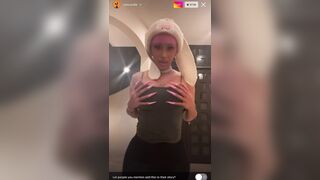 Cardi B Teasing on Live pt. 2