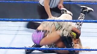 Liv Morgan pnis Carmella