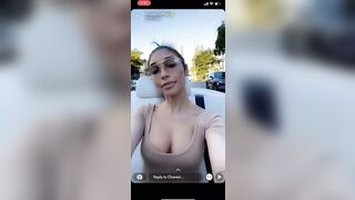 Chantel Jeffries: Them shits poking out on her snap♥️♥️♥️♥️ #4