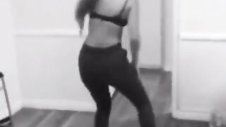 Throwback twerk №3