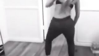 Chantel Jeffries: Throwback twerk №3 #2