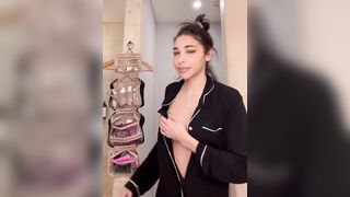 Chantel Jeffries: Braless in robe #4