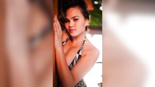 Chrissy Teigen - Sports Illustrated Swimsuit 2017 - Irresistible Vertical Edit