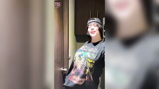 Billie Eilish: Billie is a Gorillaz fan?! I would love a collaboration between them #2