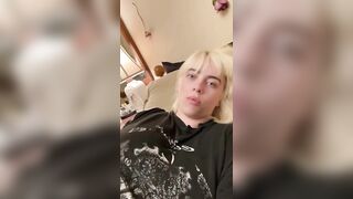 Billie Eilish: The perfect gif #2