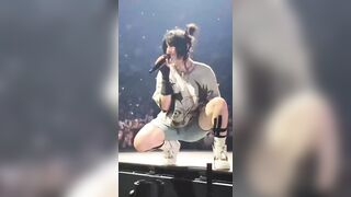 Billie Eilish: What a perfect view #2