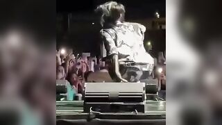 Billie Eilish: Booty on stage #3