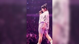 Billie Eilish: Oh Billie… #3