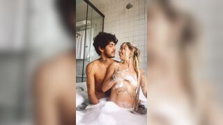 Couple Kissing: Bathtub make out ♥️♥️ ♥️♥️ #2